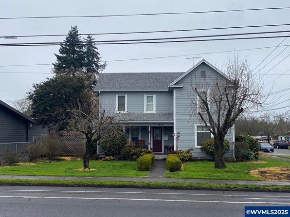 salem-oregon-80487815 picture