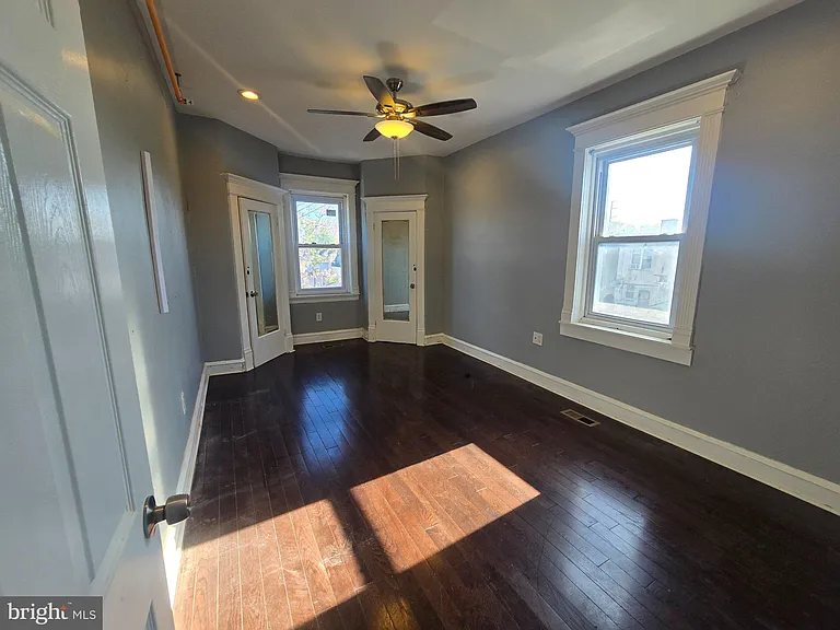 2801 W Allegheny Ave — Photo 5