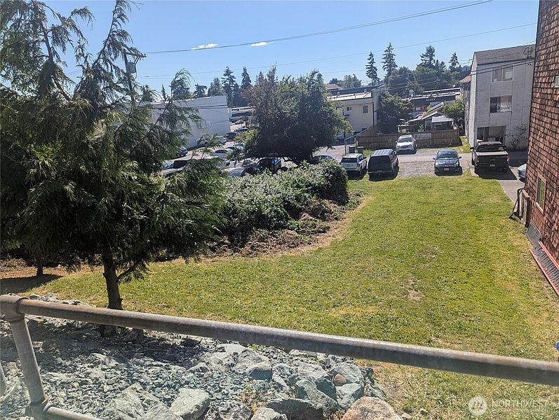 4th image of 0 N MacCloud Avenue