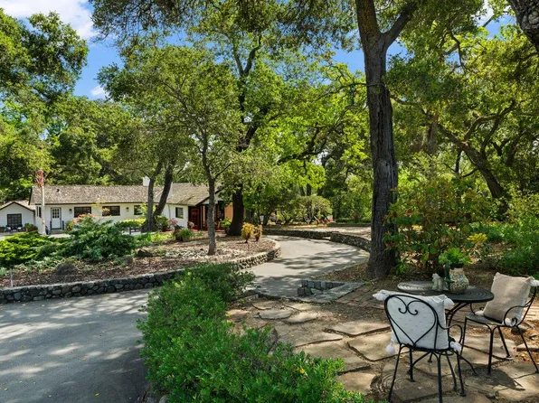 16248 Oakhurst Dr, Monte Sereno, CA 95030