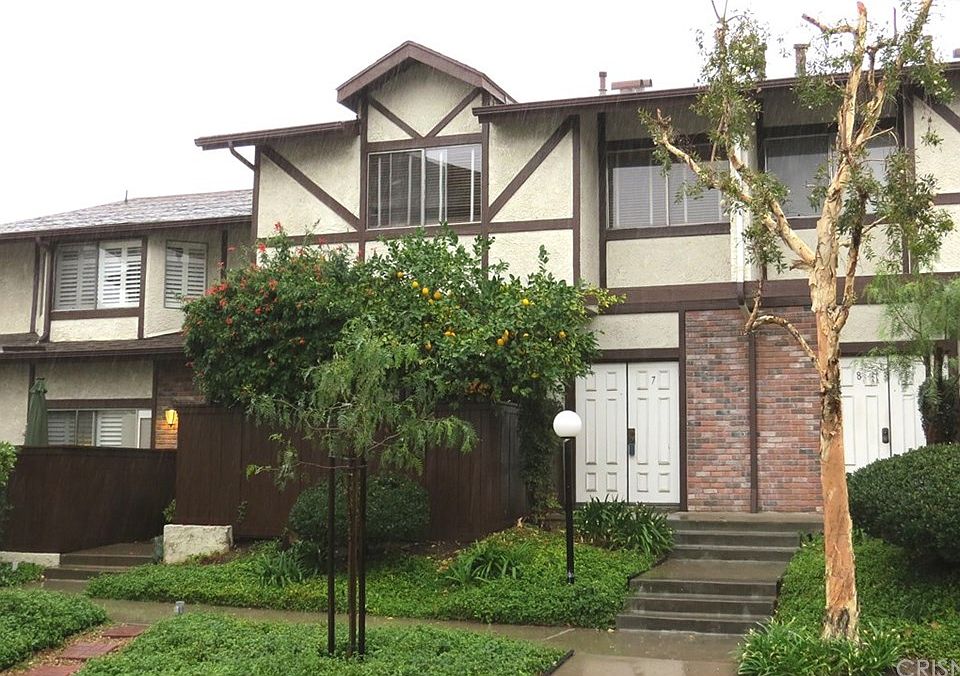1st image of 10480 Sunland Blvd APT 7