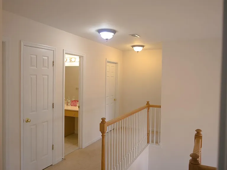 11213 Oakstone Dr — Photo 1