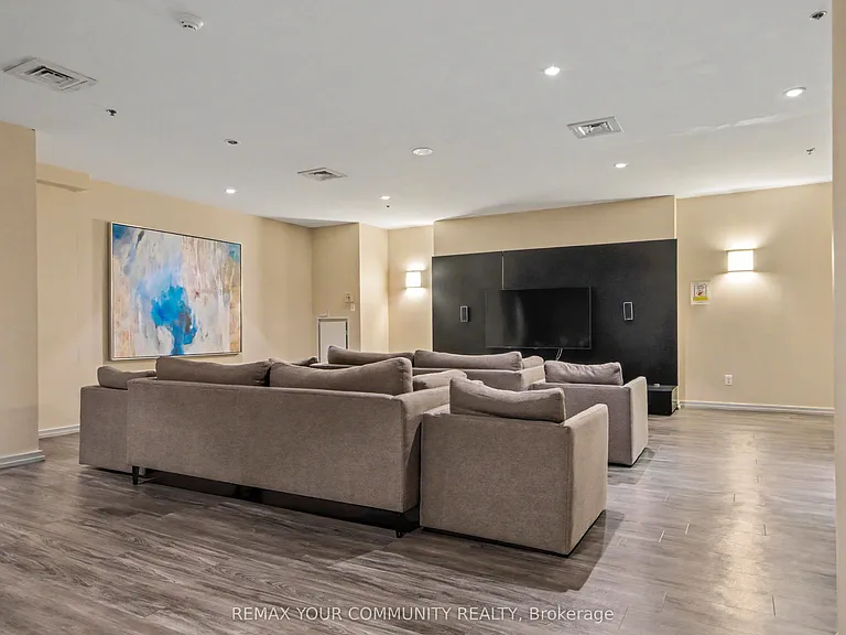 231 Fort York Blvd #219 — Photo 25