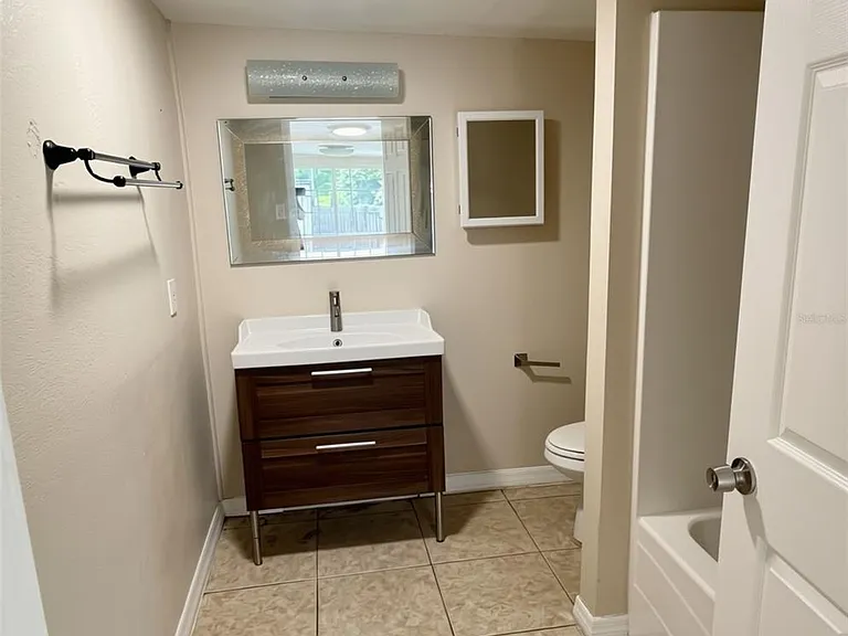 1640 Orange Ave — Photo 11