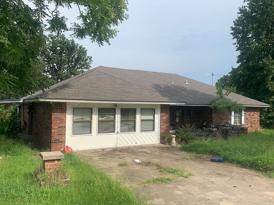 1st image of 107 Deer Creek Dr