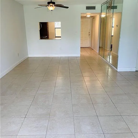 2900 NW 42nd Ave #A103 — Photo 11