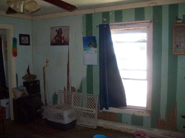 2nd image of 218 Larch St