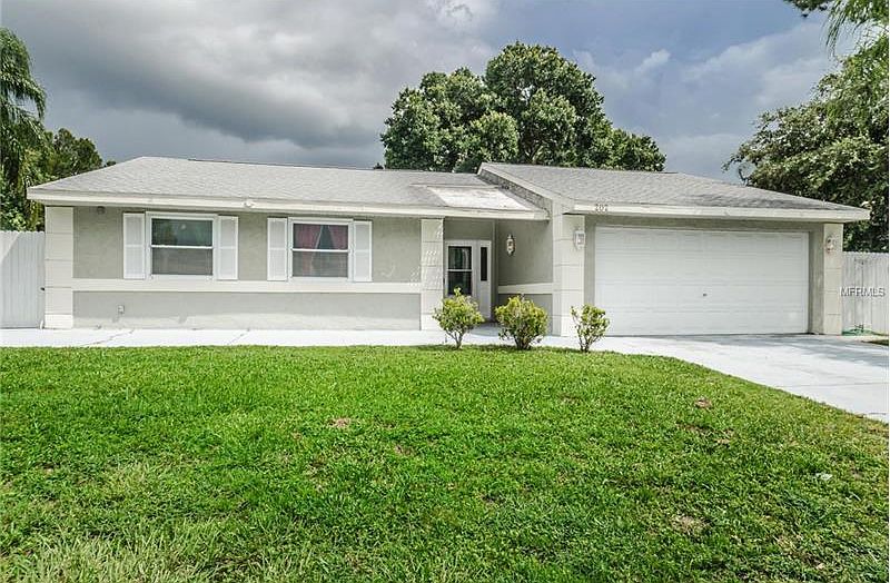 1st image of 202 Sandwater Ln