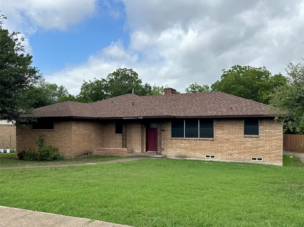 1315 Willow Creek Dr, Lancaster, TX 75146