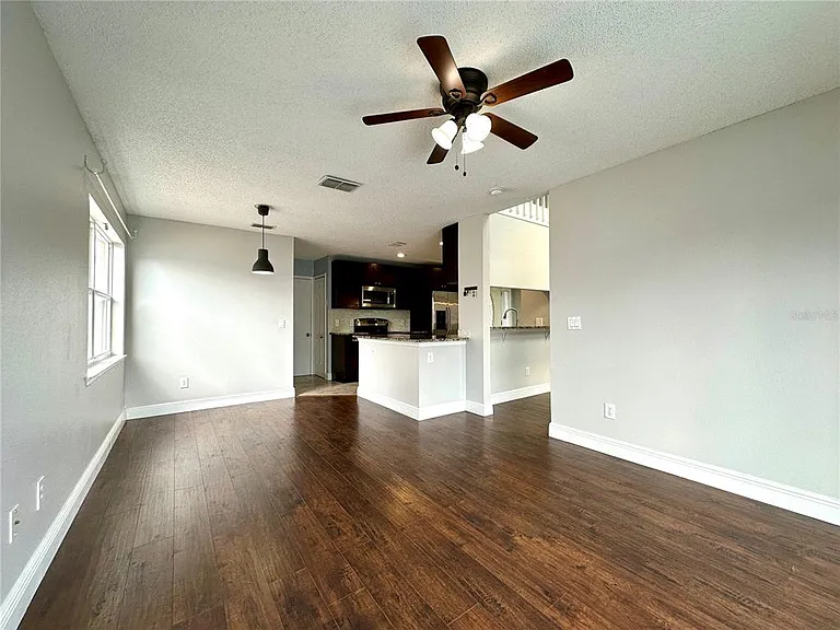 1116 Timberbend Cir — Photo 12