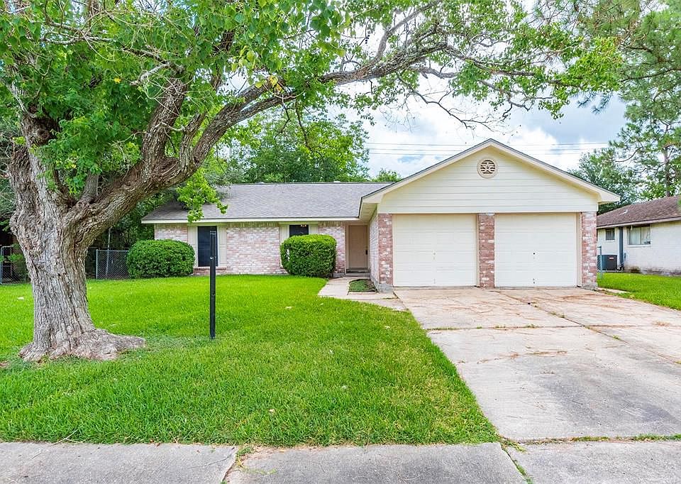 1st image of 16219 Bougainvilla Ln
