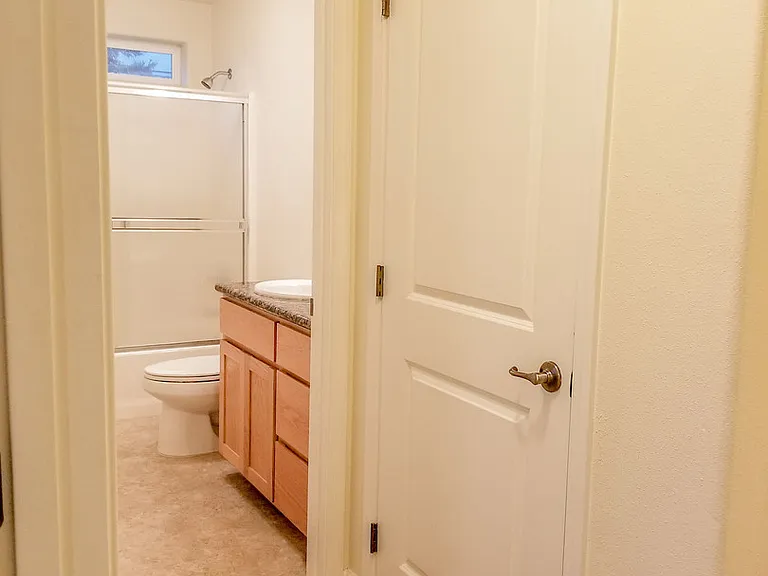 2505 Corona Ave #A — Photo 6