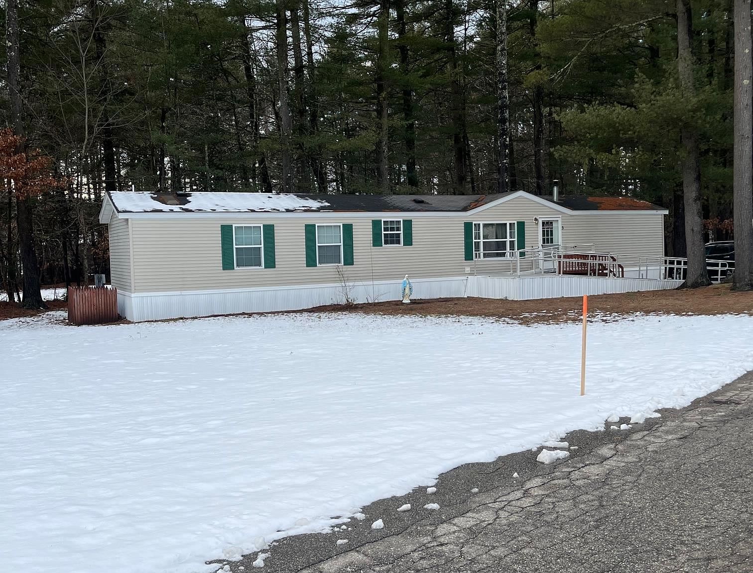 3 Colonial Village, Somersworth, NH 03878 Zillow