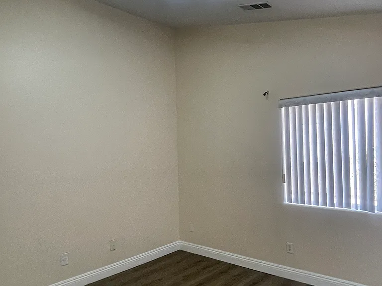 3527 Bronco Buster Ct — Photo 15