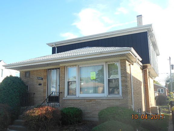 2nd image of 2621 W 98th Pl