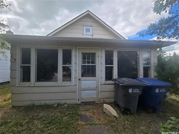 419 Main STREET, Kipling, SK S0G 2S0