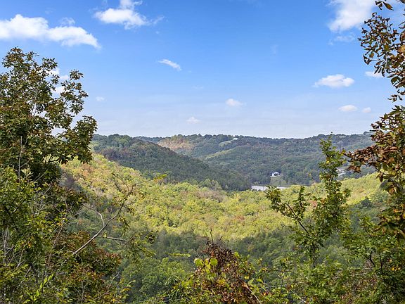 3rd image of 1761 Cedar Ridge Way