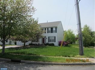 2 Woods Rd, East Windsor, NJ 08520