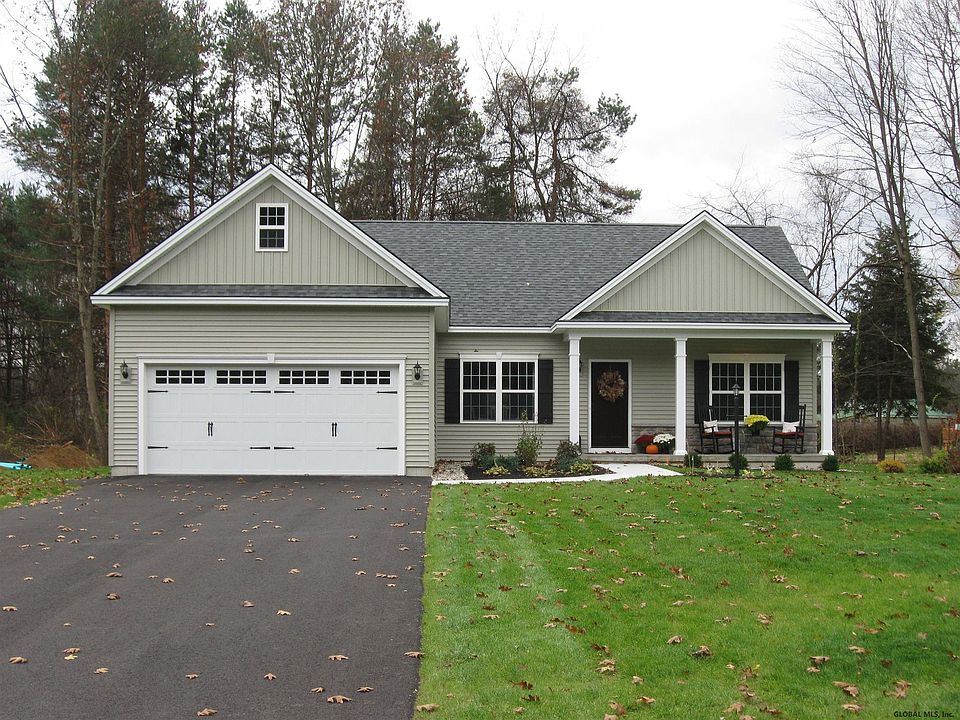 1st image of 7 Sandy Blvd