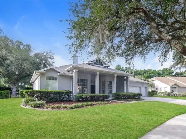 3810 Spruce Pine Dr, Valrico, FL 33596