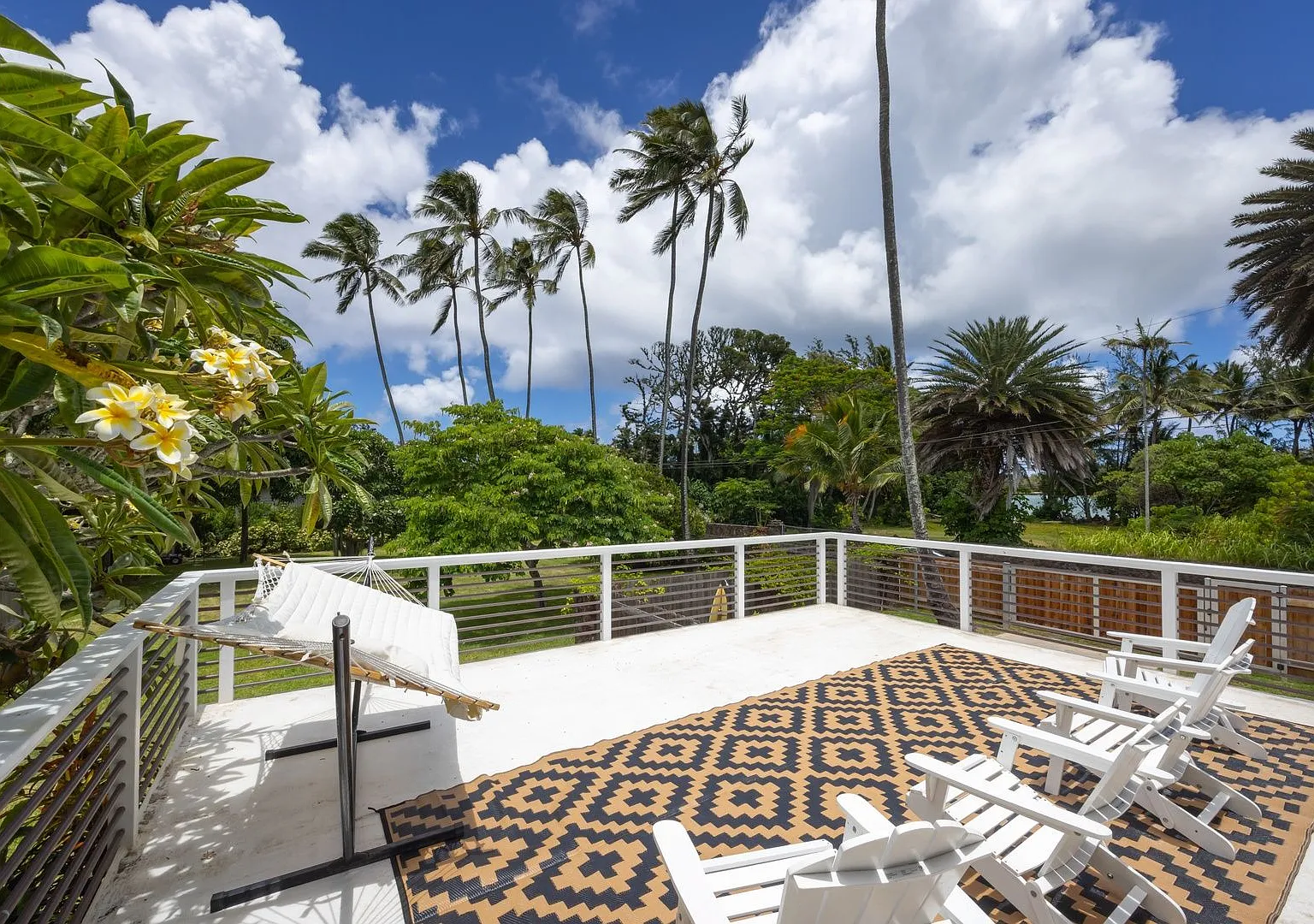 Hale Pellicano w/ Private Backyard, Hot Tub, Lush Lawn & Kawela Bay Access — Photo 1