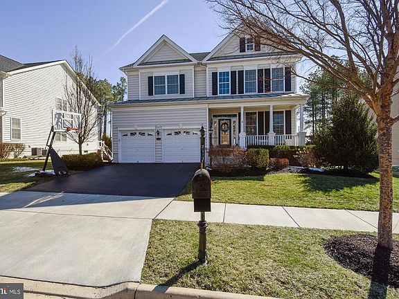 4th image of 15418 Admiral Baker Cir