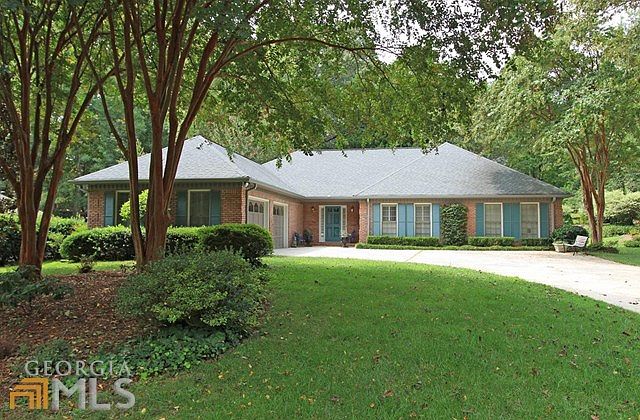 1st image of 1120 Chestnut Hill Cir