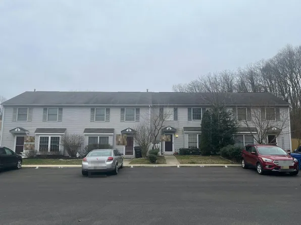 5 Genard Ct, Mantua, NJ 08051