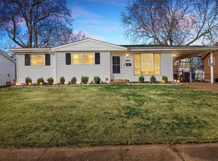 2755 Morris Dr, Florissant, MO
