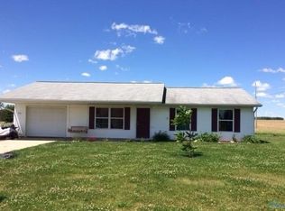 201 Bunny Ln, Edon, OH 43518