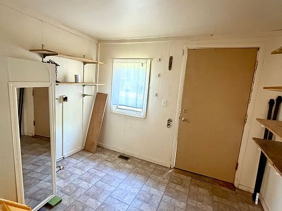 2nd image of 1645 Old Pioneer Way