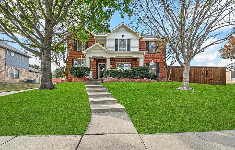 1st image of 7749 Kendallwood Dr