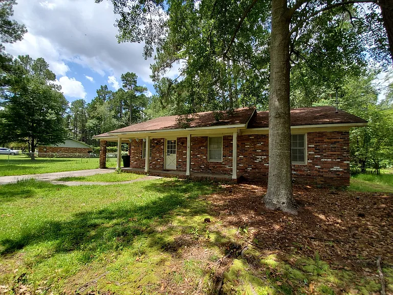 105 Springdale Rd — Photo 20