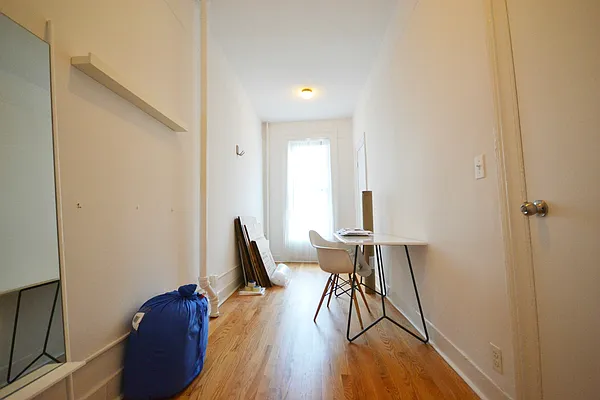 Rented by Bold New York | media 7