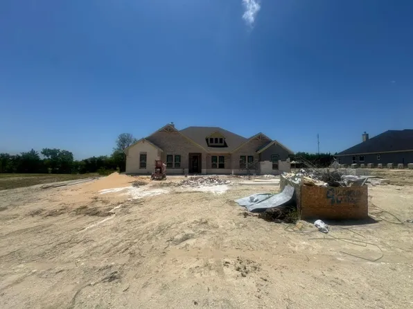 914 Creekview Whites Rd, Van Alstyne, TX 75495