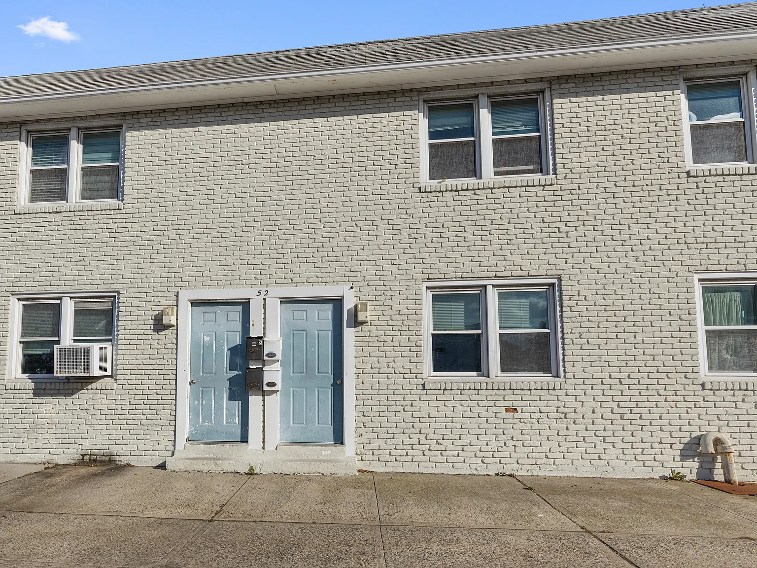 52 Maryland Ave — Photo 1