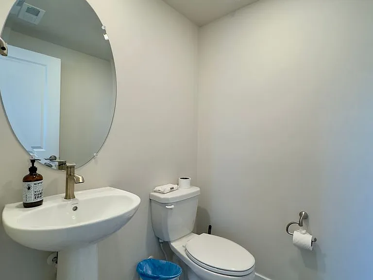 2115 Woodlands Rd — Photo 13