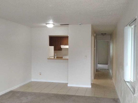 2nd image of 700 Northern Rd #728