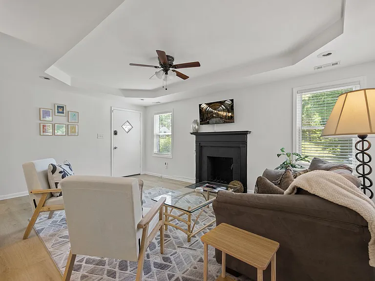 1346 Lorenzo Dr SW — Photo 14