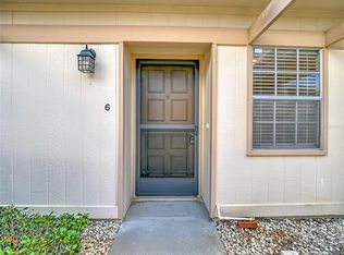 11132 Pembridge Ct APT 6, Port Richey, FL 34668