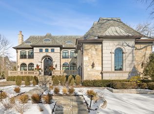 321 E 9th St, Hinsdale, IL