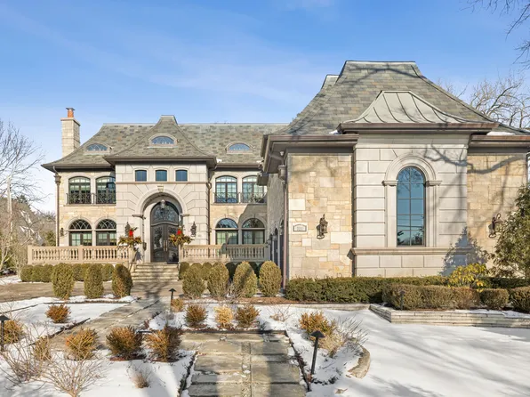 321 E 9th St, Hinsdale, IL 60521