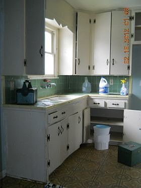 4th image of 203 Lakeshore Dr