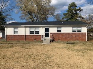 1811 Cypress Dr, Murfreesboro, TN 37130