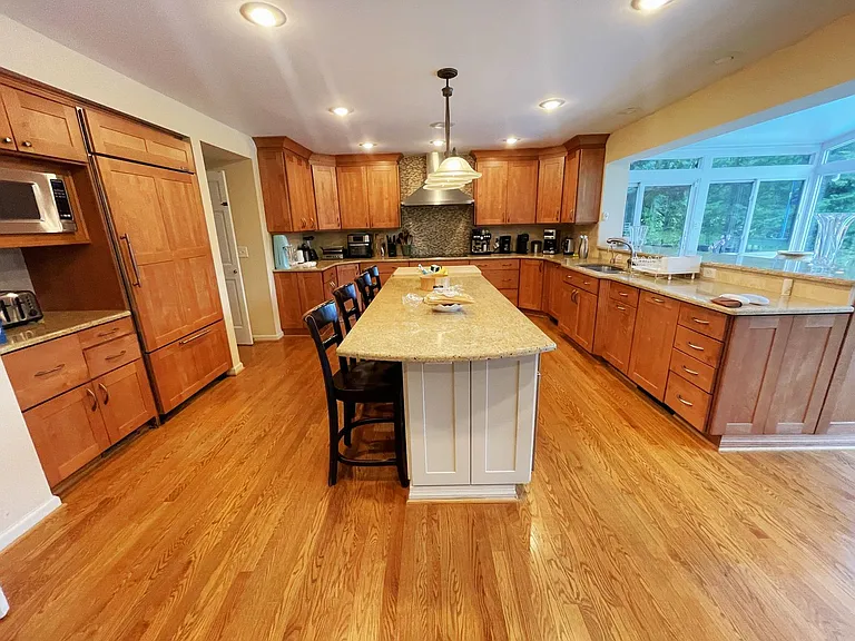 13209 Lantern Hollow Dr — Photo 6