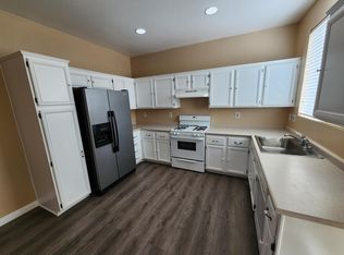 7163 Ponderosa Way, Spring Valley, NV 89113