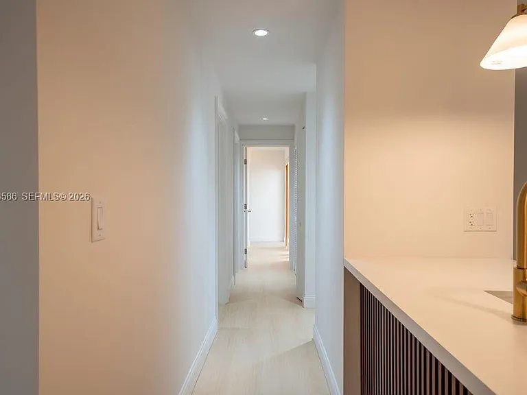 1550 S Greenway Dr — Photo 7