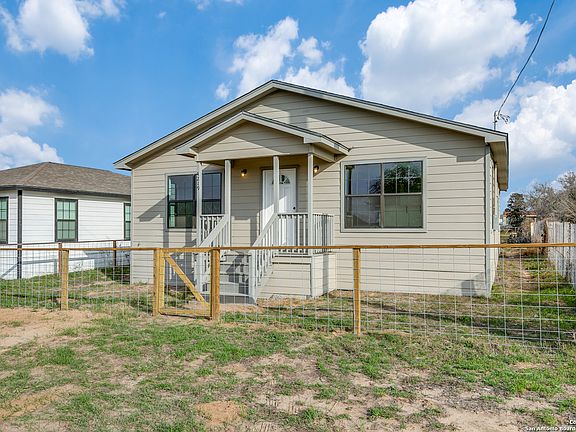 4th image of 4219 Hidalgo St.