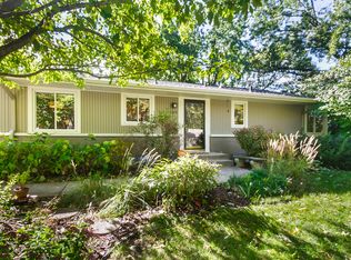 5149 Abercrombie Dr, Edina, MN 55439