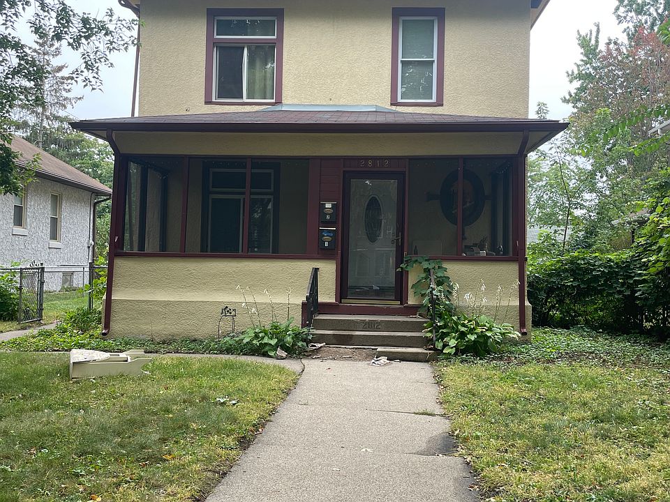 1st image of 2812 29th Ave S Unit 1